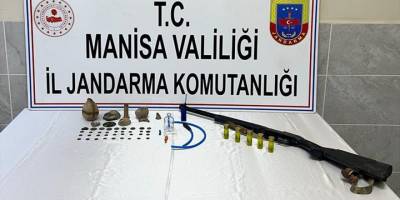 Manisa'da hırsızlık şüphelisinin evinde tarihi eserler bulundu