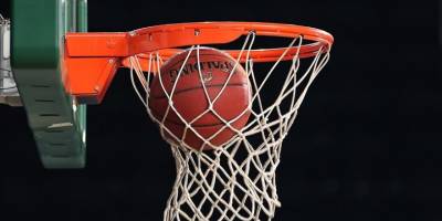 NBA'de Cavaliers, Lakers'ı Mitchell'ın skorer oyunuyla yendi