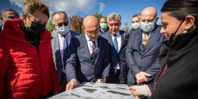 Başkan Soyer’den Güzelbahçe’ye müjdeler