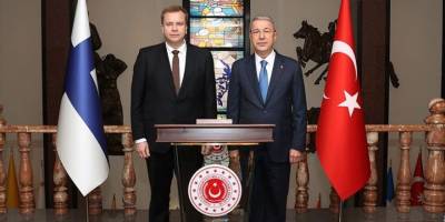 Milli Savunma Bakanı Akar, Finlandiya Savunma Bakanı Kaikkonen ile görüştü