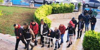 Muğla merkezli rüşvet operasyonunda yakalanan 10 zanlı adliyede