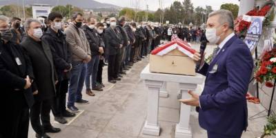 Prof. Dr. Kumanlıoğlu ebediyete uğurlandı