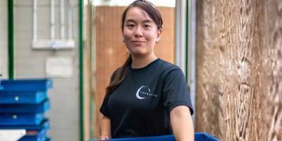 Singapur'da kurulan böcek çiftliği sayesinde değerli biyomateryaller çevreye zarar vermeden üretiliyor