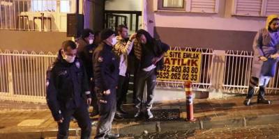 İzmir'de hırsız girdiği evin sahibini bıçakladı