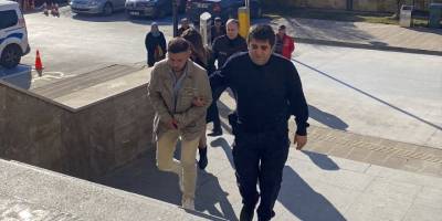 Uşak'taki trafik kazasında üniversite öğrencisi hayatını kaybetti, 4 kişi yaralandı