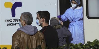 Yunanistan'da haftalık grip vakası sayısı 350 bine yükselebilir