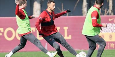 Galatasaray'da Fenerbahçe derbisi hazırlıkları başladı