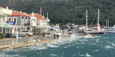 Muğla'da sağanak ve kuvvetli rüzgar etkili oldu