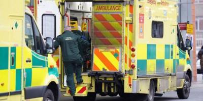 İngiltere ve Galler'de ambulans çalışanları grevde