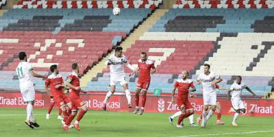 Alanyaspor yarı finalde kupaya veda etti