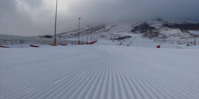 Yıldız Dağı'nda kayak sezonu açıldı