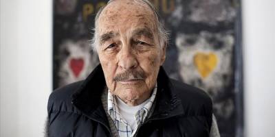 Duvarları sanat eserine dönüştüren ressam Burhan Doğançay