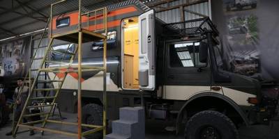 Kamyonları doğa şartlarında ev konforu sunan karavana dönüştürüyorlar