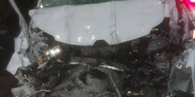 Afyonkarahisar'da iki kamyonetin çarpıştığı kazada 1 kişi öldü, 3 kişi yaralandı