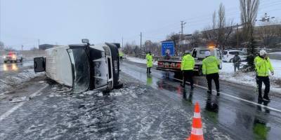 Nevşehir'de devrilen işçi servisindeki 1 kişi öldü, 12 kişi yaralandı