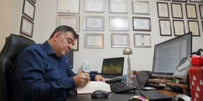 51 yaşında 18 diploma sahibi: 'Bir şey öğrenmediğim gün uyuyamıyorum'