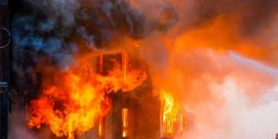 Fransa'da yangın: Aynı aileden 4 kişi öldü, 2 ağır yaralı