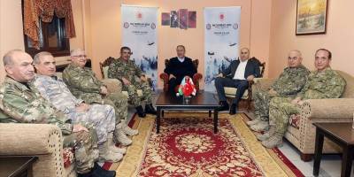 Türkiye, Azerbaycan ve Gürcistan Savunma Bakanları Sarıkamış'ta bir araya geldi
