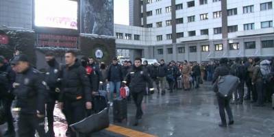 İstanbul'dan gönüllü polisler deprem bölgelerine gitmeye devam ediyor
