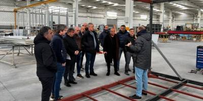 İzmir Ticaret Odası, deprem bölgesine "portatif konteyner" gönderecek