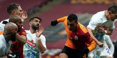 Galatasaray 17 yıl sonra evinde Rizespor'a yenildi