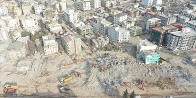 Deprem bölgesinde kısa çalışma ödeneği ve işten çıkartma yasağı uygulanacak