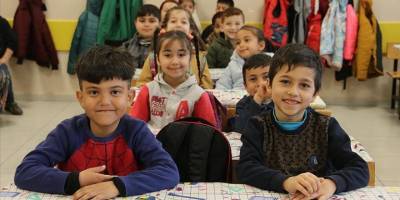 Depremden etkilenen üç ilde eğitim öğretim yeniden başladı