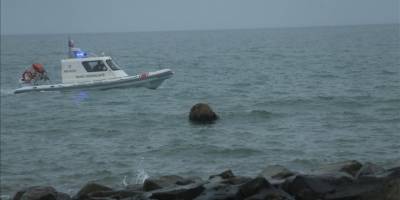Ordu'da denizde görülerek kıyıya çıkartılan cisim uzman ekiplerce incelenecek
