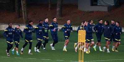 Fenerbahçe 4 ay sonra Avrupa'da Sevilla karşısına çıkıyor