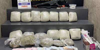 İzmir'de uyuşturucu operasyonunda 7 zanlı tutuklandı