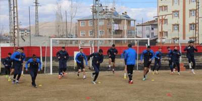 Deprem mağduru İskenderunspor hedef değiştirmedi