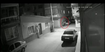 4 kişi nöbet tuttu, bir kişi çaldı