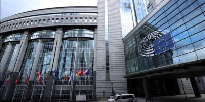 AP bağlantılı yolsuzluk soruşturmasında adı geçen İtalyan vekilin duruşması ertelendi