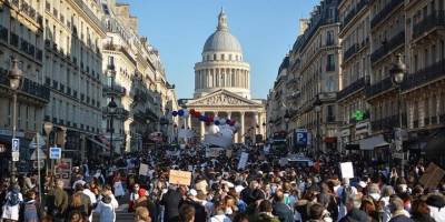 Fransa'da parlamenterlerden oluşan komisyon emeklilik reformunda nihai metinde anlaştı