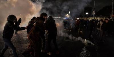 Fransa'da emeklilik reformu karşıtı protestolar sürüyor