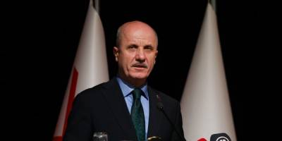 YÖK Başkanı Özvar, İzmir’deki Üniversitelerarası Kurul Toplantısında konuştu