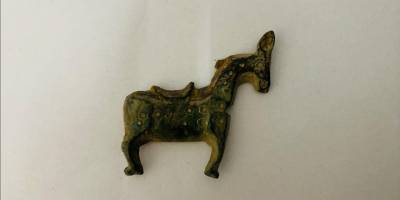 İzmir'de tarihi eser kaçakçılığı operasyonunda 1 kişi gözaltına alındı