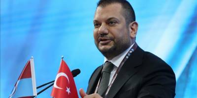 Trabzonspor'da olağanüstü genel kurulda başkanlığa Ertuğrul Doğan seçildi