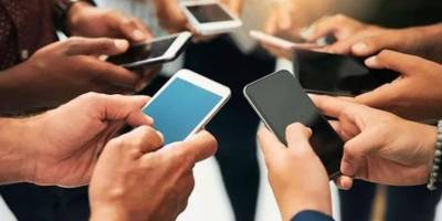 Cep telefonlarına büyük zam geliyor