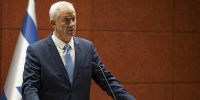 Eski İsrail Savunma Bakanı Gantz, Biden'ın hükümete uyarı mesajı gönderdiğini söyledi