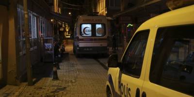 Uşak'ta bir kadın, erkek arkadaşını bıçakla öldürdü