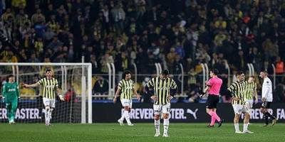 Fenerbahçe büyük maçlarda kayıp