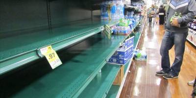 Avustralya, saatteki hızının 250 kilometreye ulaşabileceği öngörülen Ilsa Kasırgası'na hazırlanıyor