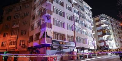 İstanbul'da 6 katlı bina, kolonlarındaki çatlaklardan dolayı boşaltıldı