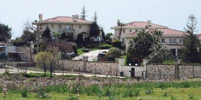 Kale gibi korunan kumar sitesine yıkım