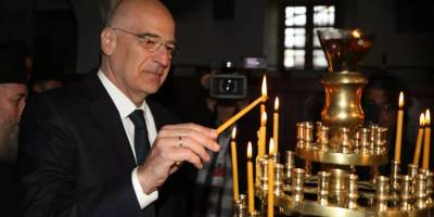 Yunanistan Dışişleri Bakanı Dendias, Gökçeada'da Paskalya ayinine katıldı