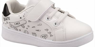 Flo'nun yeni sezon ürünleri vitrinlerde yerini aldı