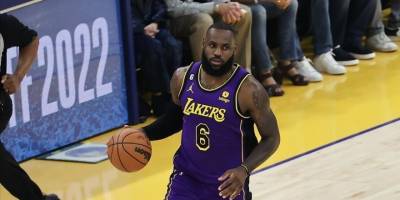 LeBron James'in rekor kırdığı maçta Lakers, seride 3-1 öne geçti