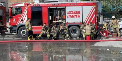 Küçükçekmece'de halı imalathanesindeki yangına müdahale sürüyor