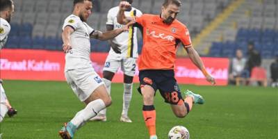 Medipol Başakşehir, 10 kişiyle Türkiye Kupası yarı final rövanşı öncesinde avantajı kaptı